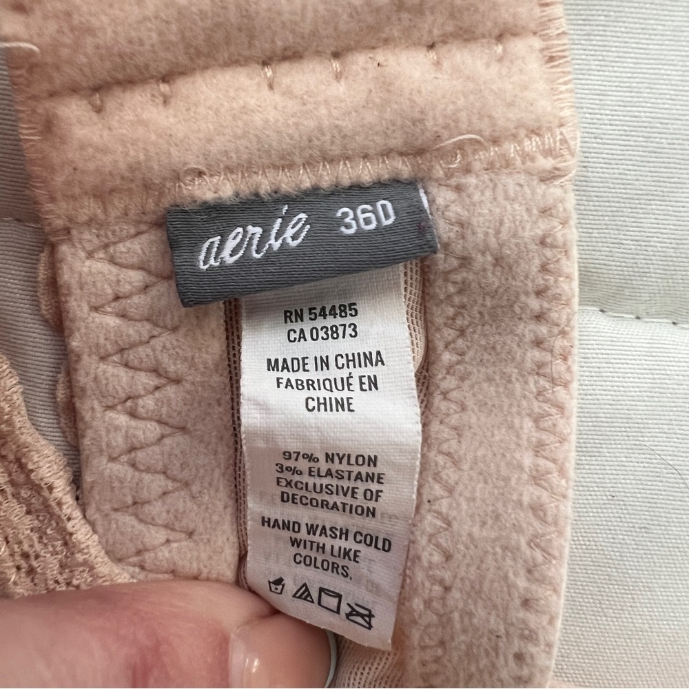 aerie Lace Push-Up Bra in Light Blush - Picture 4 of 10